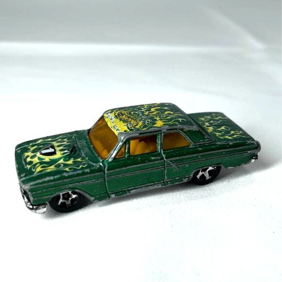 Hot Wheels Ford Thunderbolt 2001 Green Flames Vintage Car Mattel 1:64 Diecast - Picture 1 of 8
